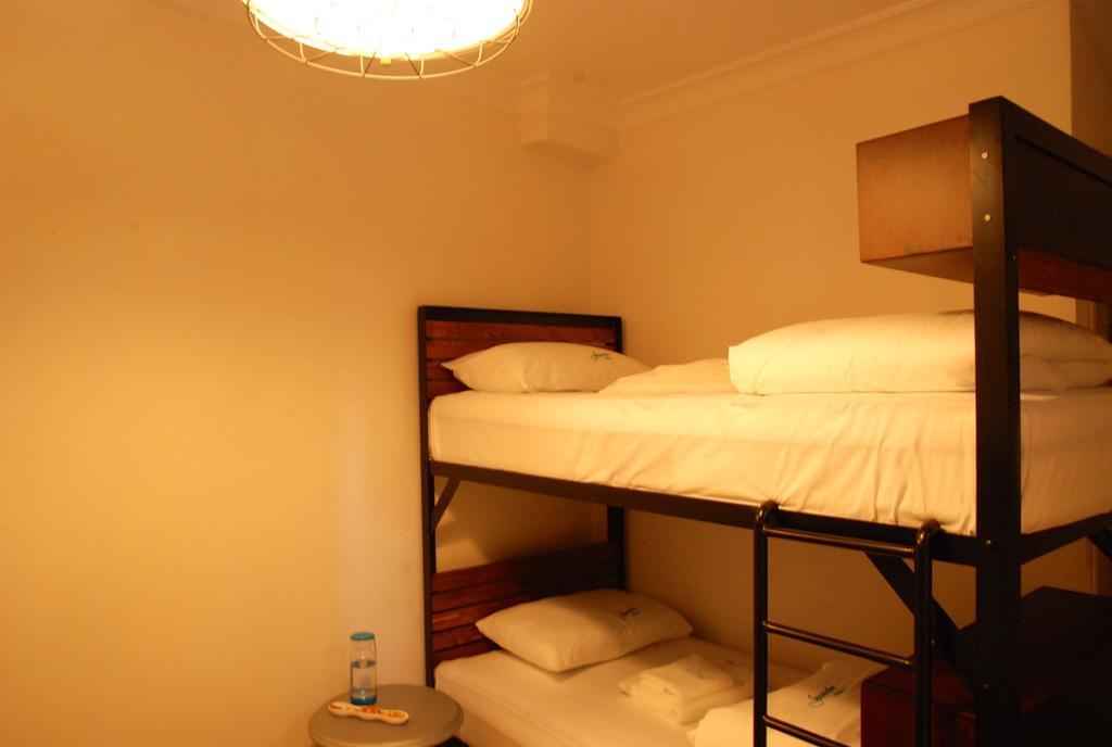 Jumba Hostel Istanbul Exterior foto